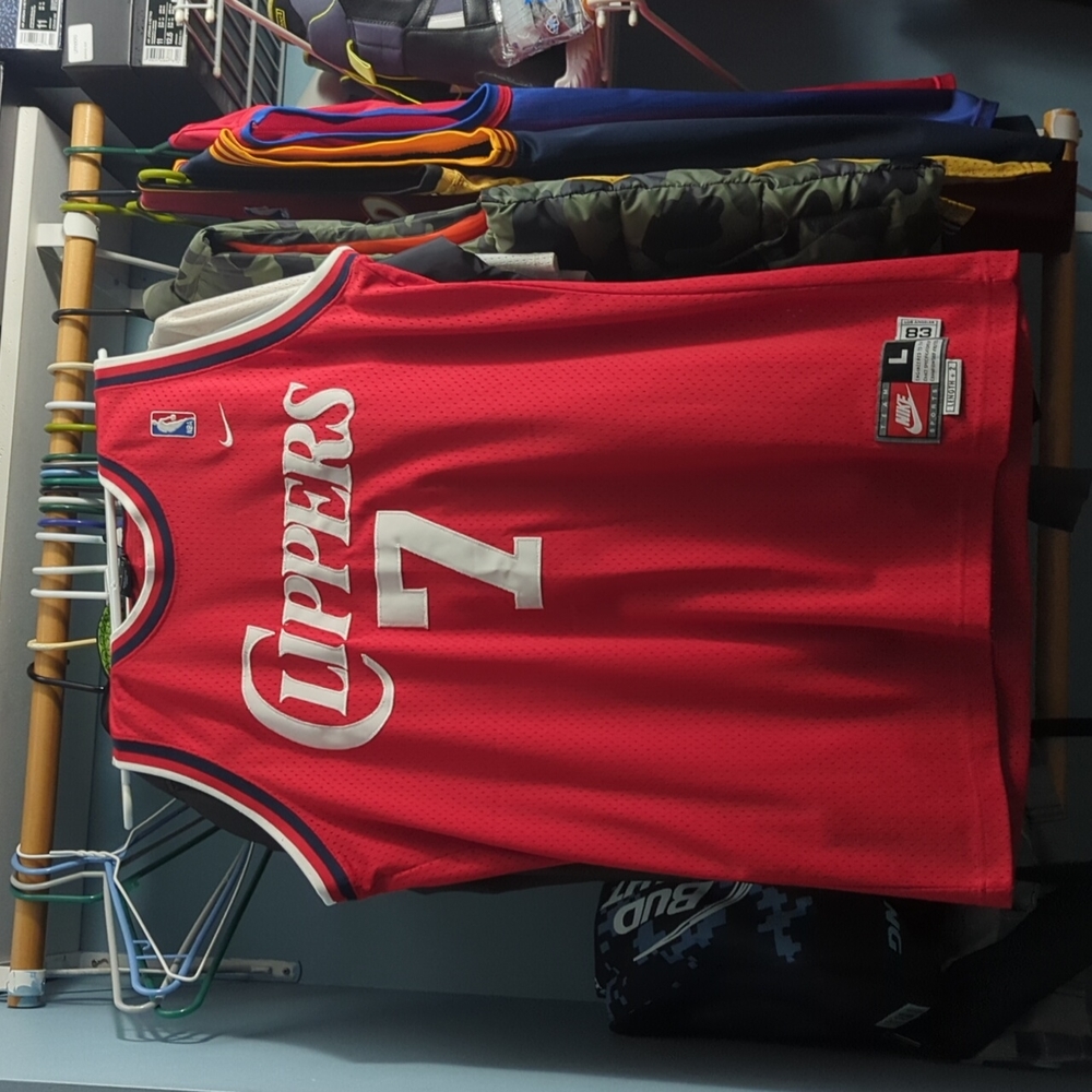 Nike size L red